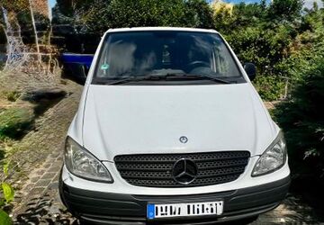 Mercedes-Benz Vito 266.150 km 7.900 &euro; Halle 06120