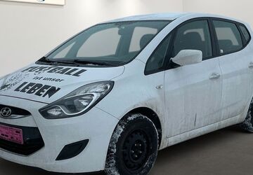 Hyundai ix20 182.633 km 3.999 &euro; Brehna 06796