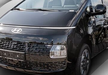 Hyundai STARIA 4.500 km 48.550 &euro; Petersberg OT Sennewitz 06193