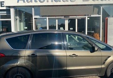Ford S-Max 220.000 km 5.900 &euro; Halle/Saale 06116
