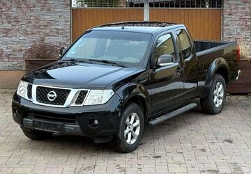 Nissan Navara 239.660 km 7.900 &euro; Salzatal 06198