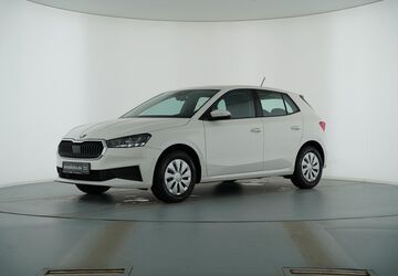 Skoda Fabia 32.041 km 14.889 &euro; Halle (Saale) 06126