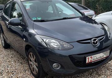 Mazda 2 97.721 km 5.999 &euro; Bad Lauchstädt 06246