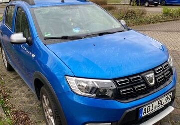 Dacia Sandero 35.000 km 11.499 &euro; Sandersdorf-Brehna 06792