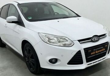 Ford Focus 124.921 km 5.999 &euro; Bad Lauchstädt 06246
