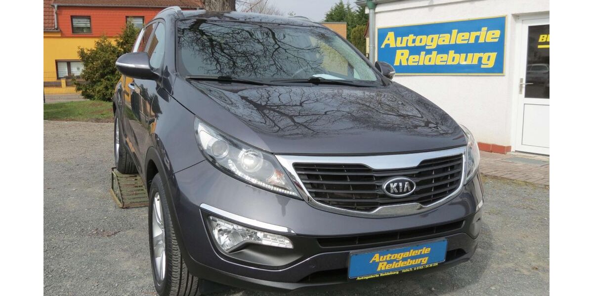 Kia Sportage 92.000 km 9.940 &euro; Halle/ Saale 06116