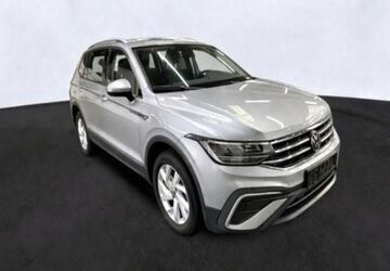 VW Tiguan Allspace 40.043 km 29.490 &euro; Köthen 06366