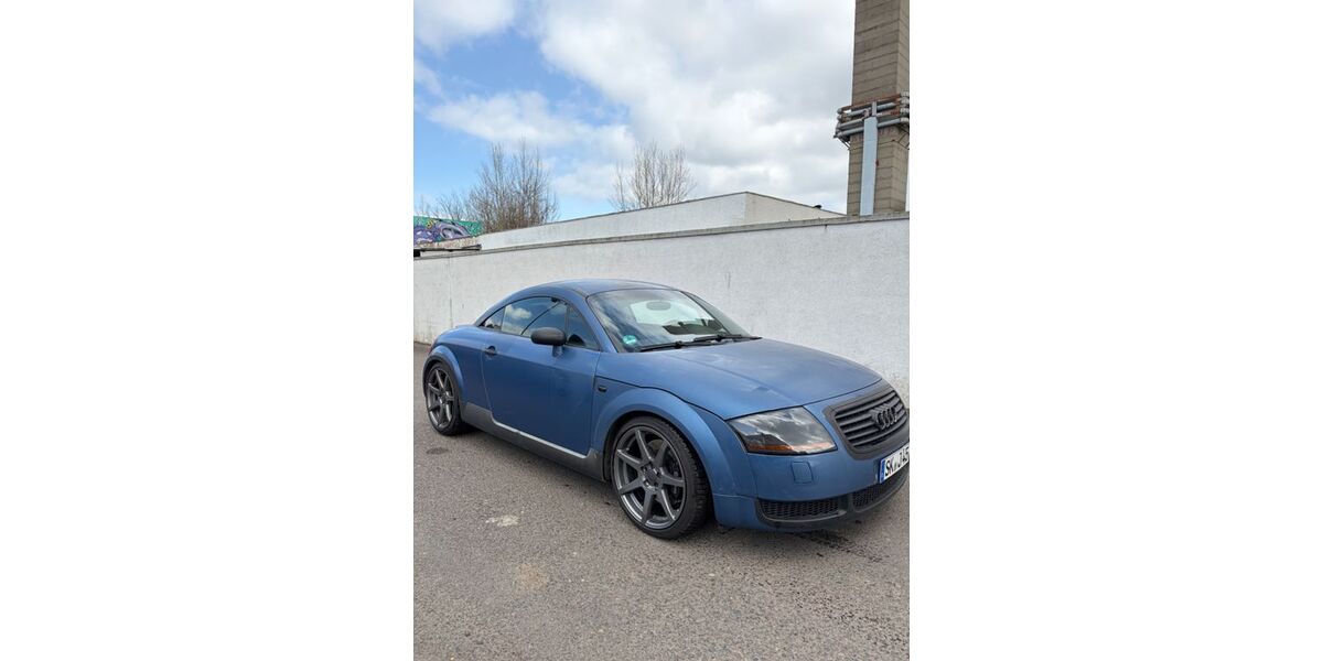 Audi TT 211.441 km 2.000 &euro; Halle (Saale) 06112