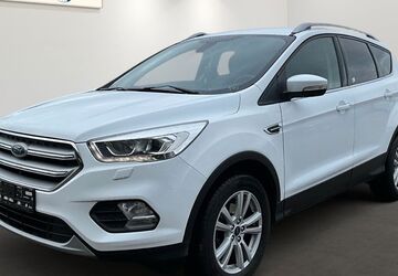 Ford Kuga 122.144 km 8.999 &euro; Brehna 06796