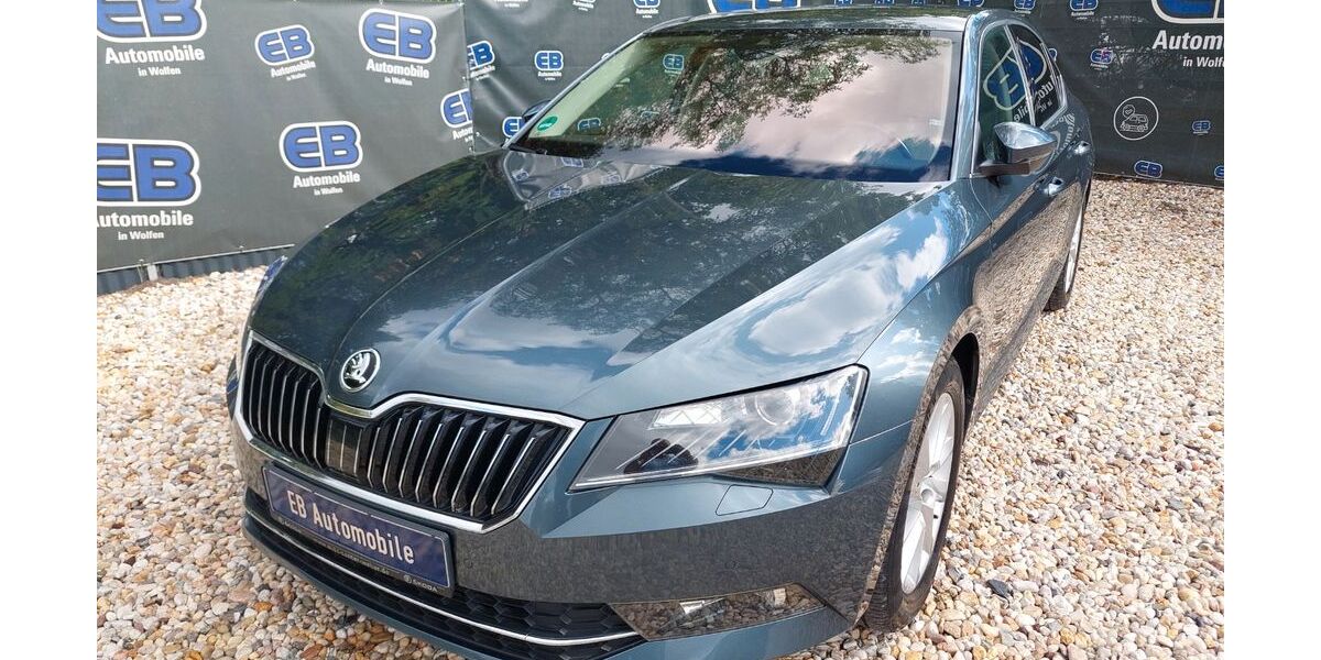 Skoda Superb 83.000 km 15.999 &euro; Bitterfeld-Wolfen OT Wolfen 06766