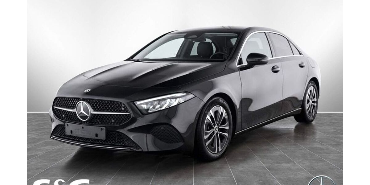 Mercedes-Benz A 200 13.710 km 29.577 &euro; Lutherstadt Eisleben 06295