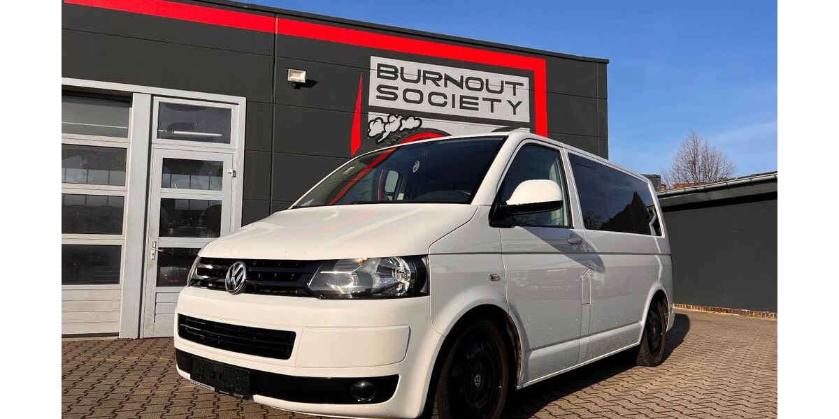 VW T5 Transporter 275.659 km 14.499 &euro; Halle ( Saale ) 06116