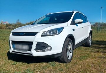 Ford Kuga 176.500 km 9.500 &euro; Könnern 06420
