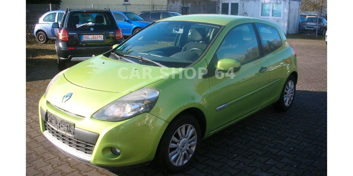 Renault Clio 168.250 km 1.999 &euro; Halle/Saale 06116