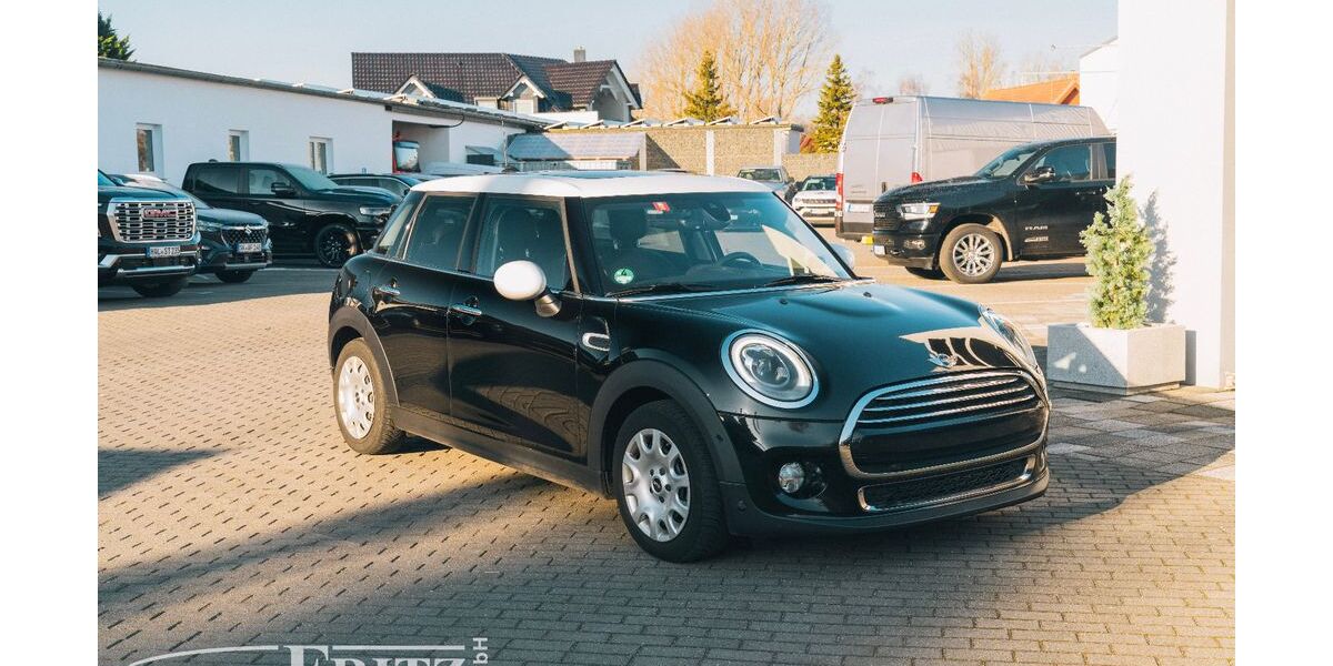 Mini Cooper D 89.792 km 12.870 &euro; Landsberg OT Oppin 06188