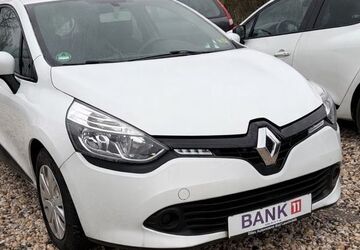 Renault Clio 81.221 km 6.499 &euro; Bad Lauchstädt 06246