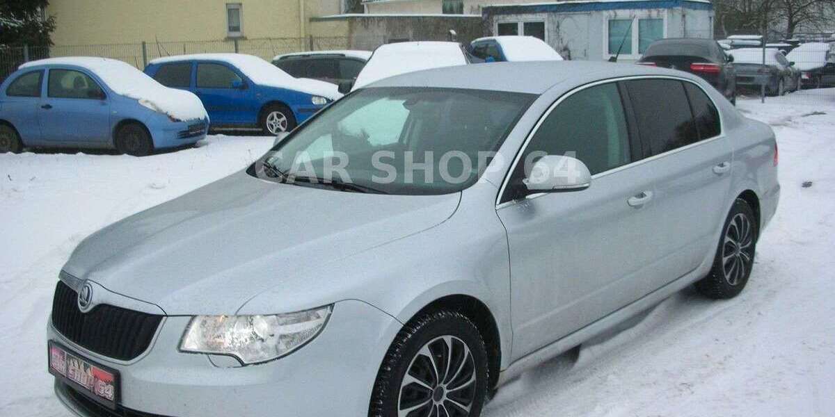 Skoda Superb 276.575 km 4.750 &euro; Halle 06116