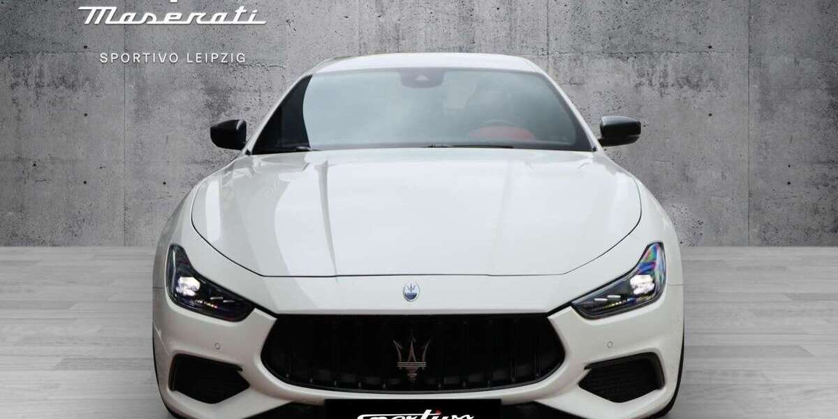 Maserati Ghibli 39.848 km 88.111 &euro; Markranstädt 04420