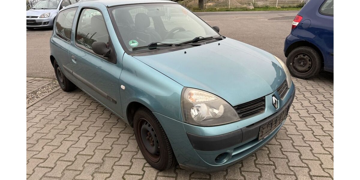 Renault Clio 115.649 km 990 &euro; Holleben 06179