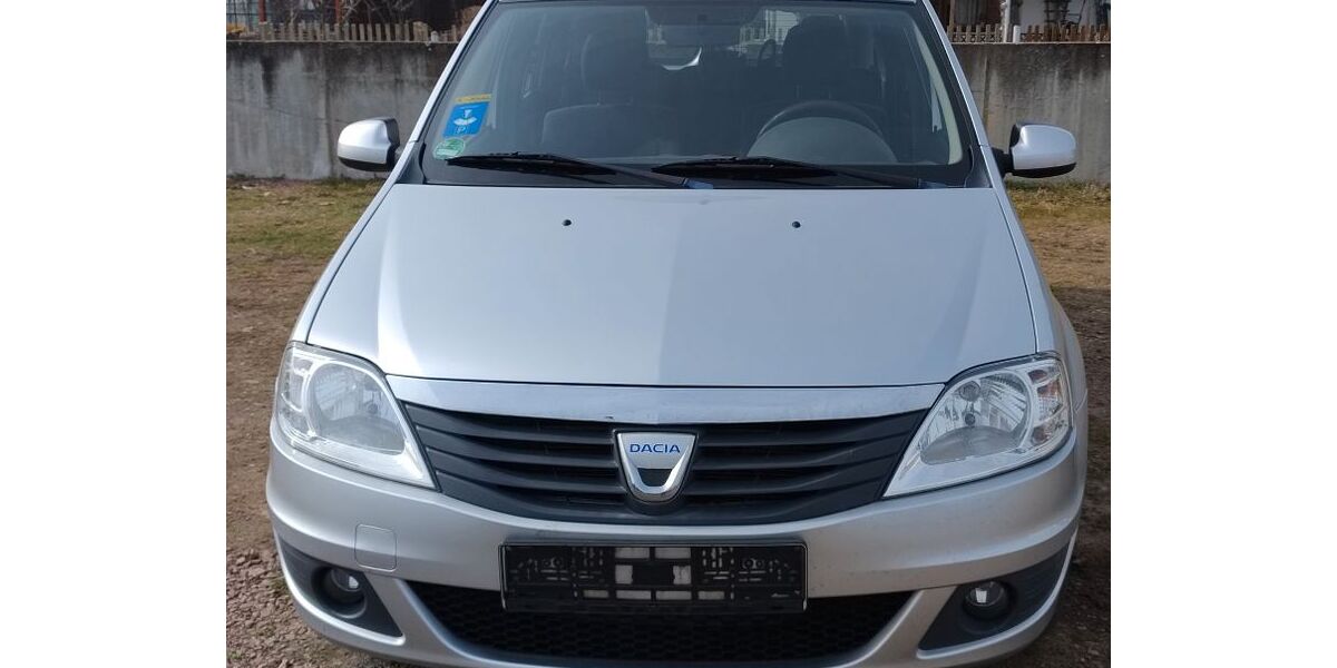 Dacia Logan 169.050 km 3.200 &euro; Halle 06124