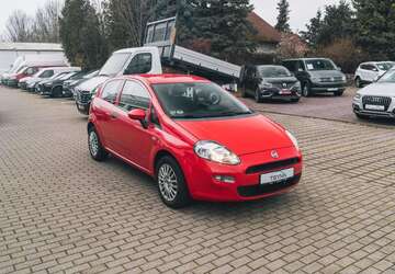 Fiat Punto 27.989 km 6.660 &euro; Zörbig 06780