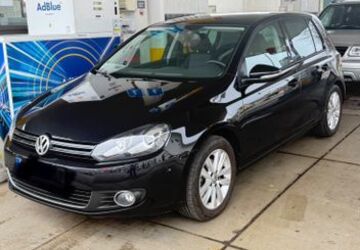 VW Golf 110.000 km 7.990 &euro; Petersberg bei Halle/Saale 06193