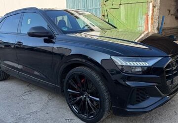 Audi Q8 85.000 km 63.999 &euro; Halle 06118