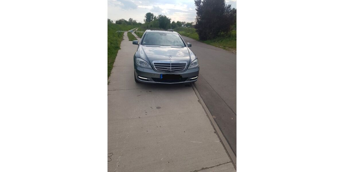 Mercedes-Benz S 350 310.000 km 9.999 &euro; Angersdorf 06179