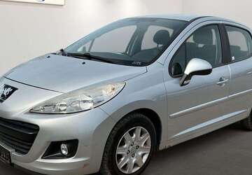 Peugeot 207 136.767 km 2.199 &euro; Sandersdorf-Brehna 06796