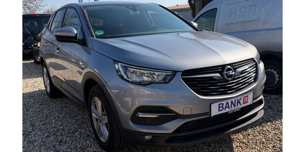 Opel Grandland (X) 144.921 km 11.499 &euro; Bad Lauchstädt 06246