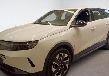 Opel Grandland (X) 13.584 km 26.440 &euro; Halle 06126