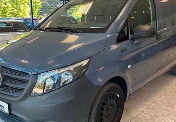 Mercedes-Benz Vito 64.895 km 9.990 &euro; Halle 06118