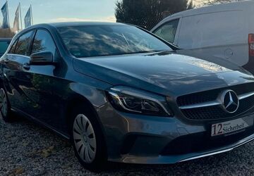 Mercedes-Benz A 160 122.221 km 12.499 &euro; Bad Lauchstädt 06246