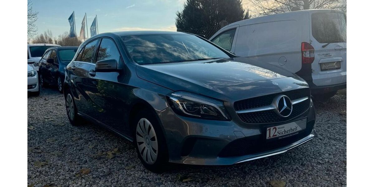 Mercedes-Benz A 160 122.221 km 12.499 &euro; Bad Lauchstädt 06246