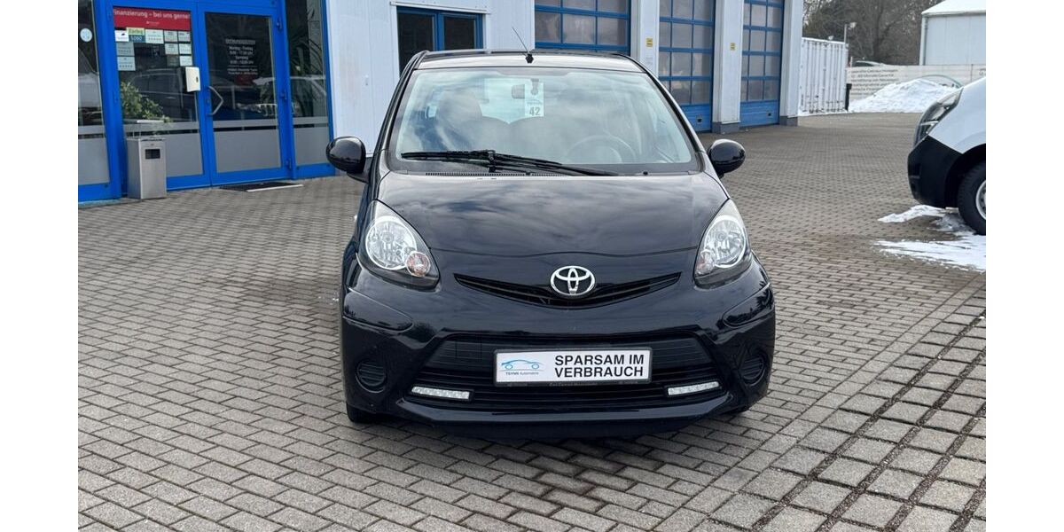 Toyota Aygo (X) 124.900 km 5.000 &euro; Zörbig bei Leipzig 06780