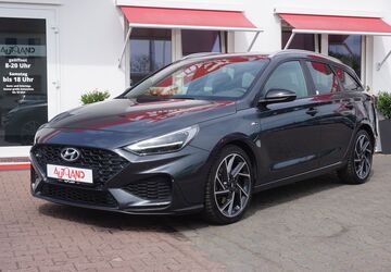 Hyundai i30 33.665 km 23.990 &euro; Halle 06122