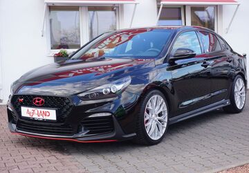 Hyundai i30 79.607 km 23.990 &euro; Halle 06122