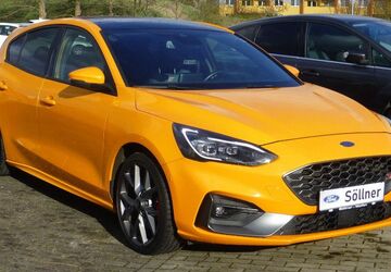 Ford Focus 64.748 km 23.980 &euro; Wolfen 06766