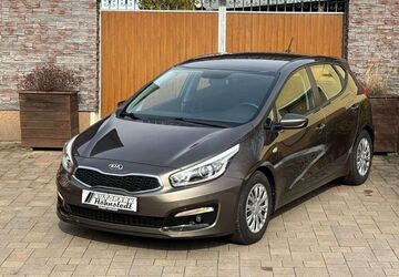 Kia ceed / Ceed 88.291 km 8.999 &euro; Salzatal 06198