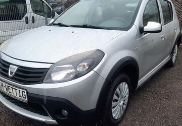 Dacia Sandero 129.700 km 5.499 &euro; Köthen 06366