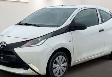 Toyota Aygo 88.480 km 4.799 &euro; Sandersdorf-Brehna 06796
