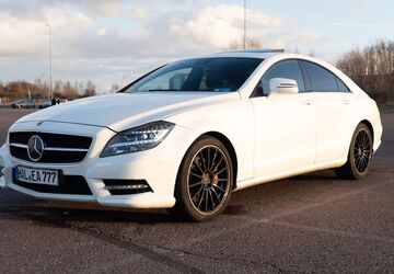 Mercedes-Benz CLS 350 375.000 km 15.200 &euro; Halle (Saale) 06108