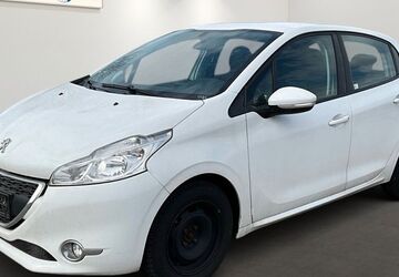 Peugeot 208 135.892 km 2.299 &euro; Brehna 06796