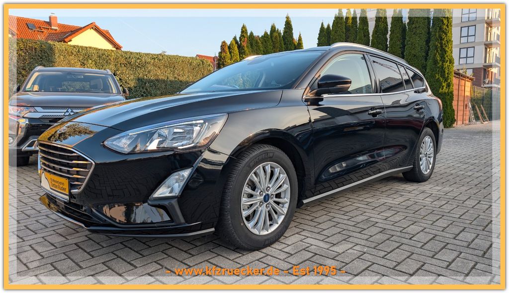 Ford Focus 15.890 km 17.990 &euro; Delitzsch 04509