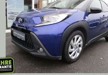 Toyota Aygo 29.997 km 13.130 &euro; Halle 06130