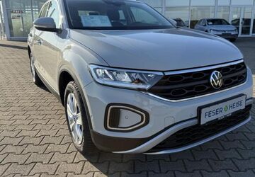 VW T-Roc 7.446 km 24.950 &euro; Köthen 06366