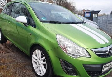 Opel Corsa 113.900 km 4.999 &euro; Köthen 06366