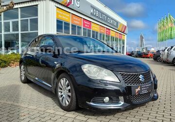 Suzuki Kizashi 119.523 km 8.990 &euro; Delitzsch 04509