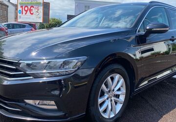 VW Passat Variant 99.879 km 18.299 &euro; Halle(Saale) 06132