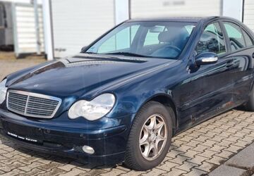 Mercedes-Benz C 180 142.713 km 1.199 &euro; Wolfen 06766